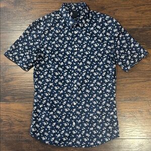 H&M Men's Navy Blue Floral Short Sleeve Button Shirt Small Slim Fit